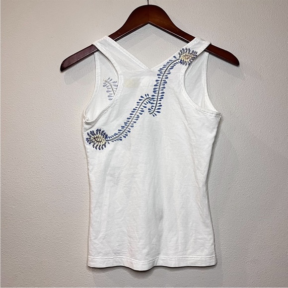 DA-NANG Embroidered Beaded Top - Picture 5 of 8